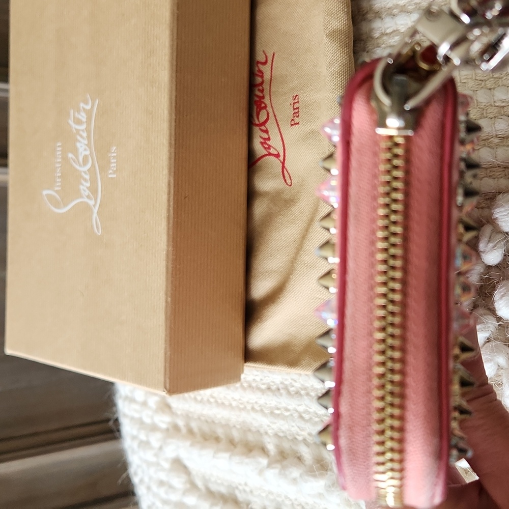 CHRISTAIN LOUBOUTIN stunned wallet - Picture 12 of 12